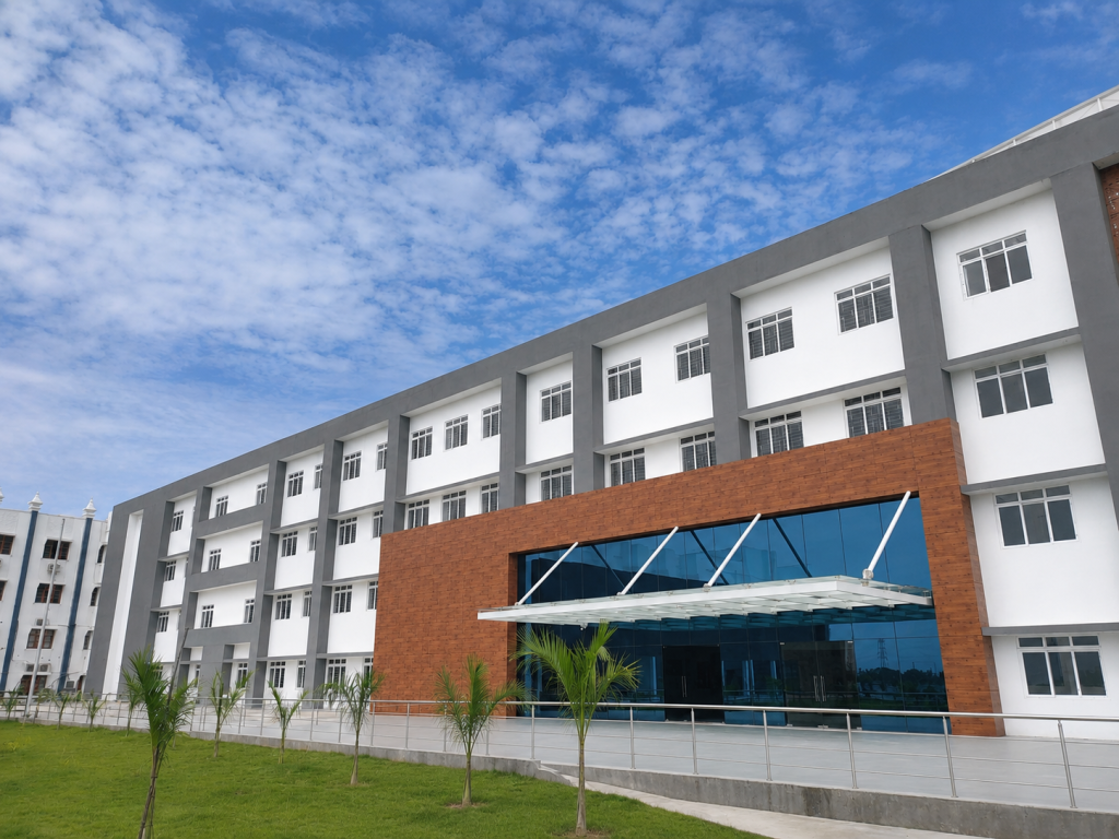 Ocean Life Sapce Poonamalle Panimalar Medical College